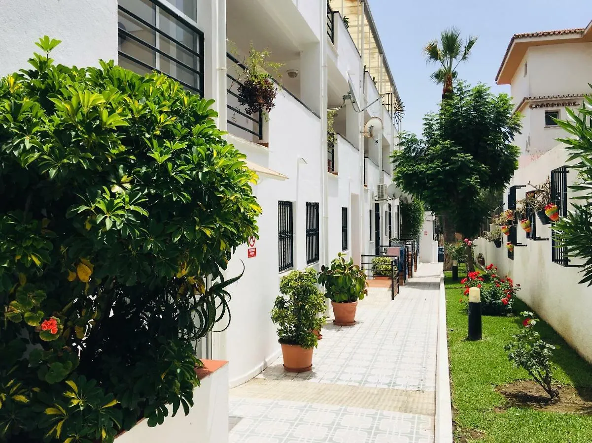 La Carihuela Ethnic Apartment Торремолинос Испания